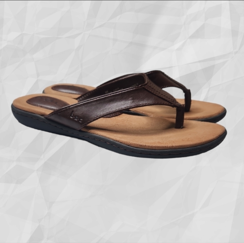 B.O.C. Sandals Brown Size 8